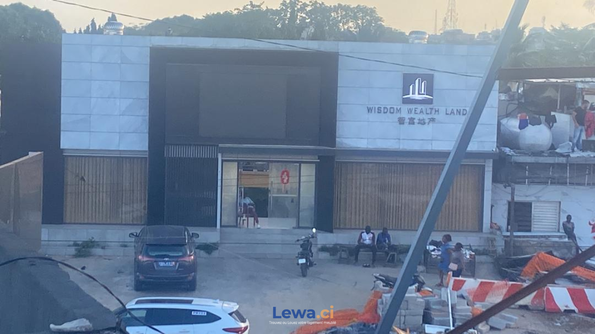 Image principale du bien : Bâtiment à louer