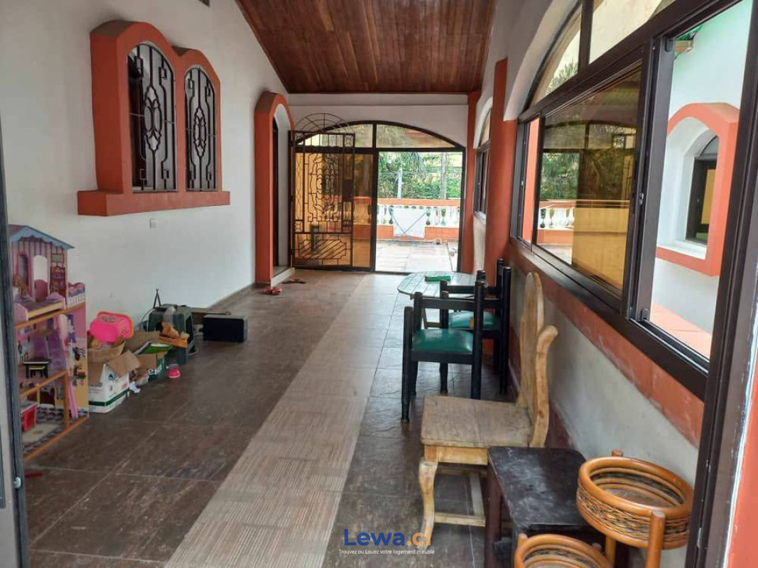 Salon de l'appartement