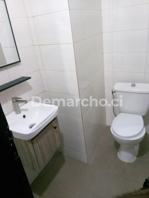 APPARTEMENT 2 PIÈCES