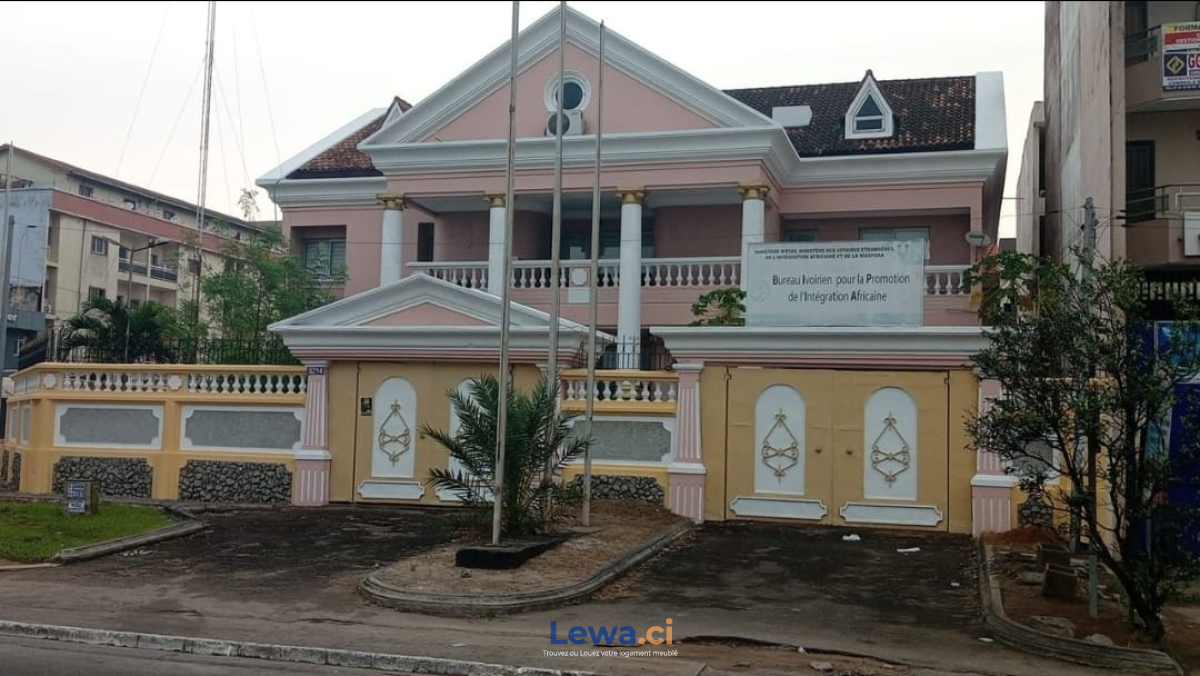 Villa duplex à louer