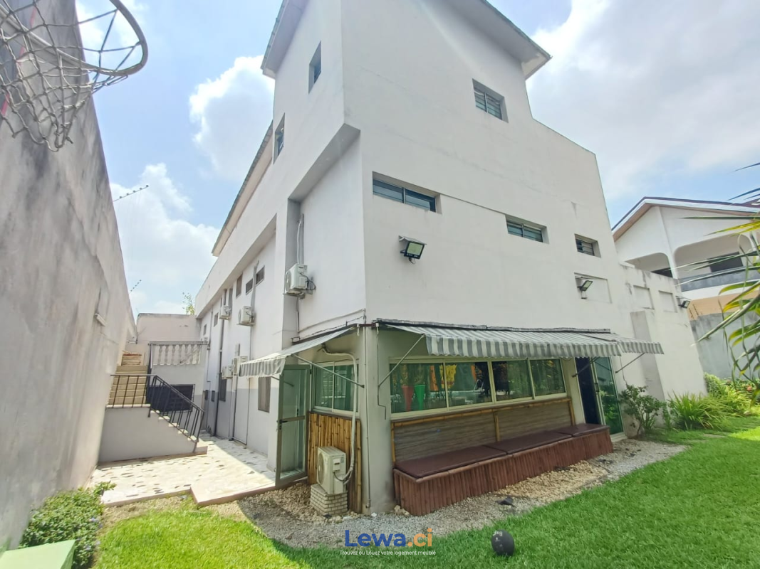 Salon de l'appartement