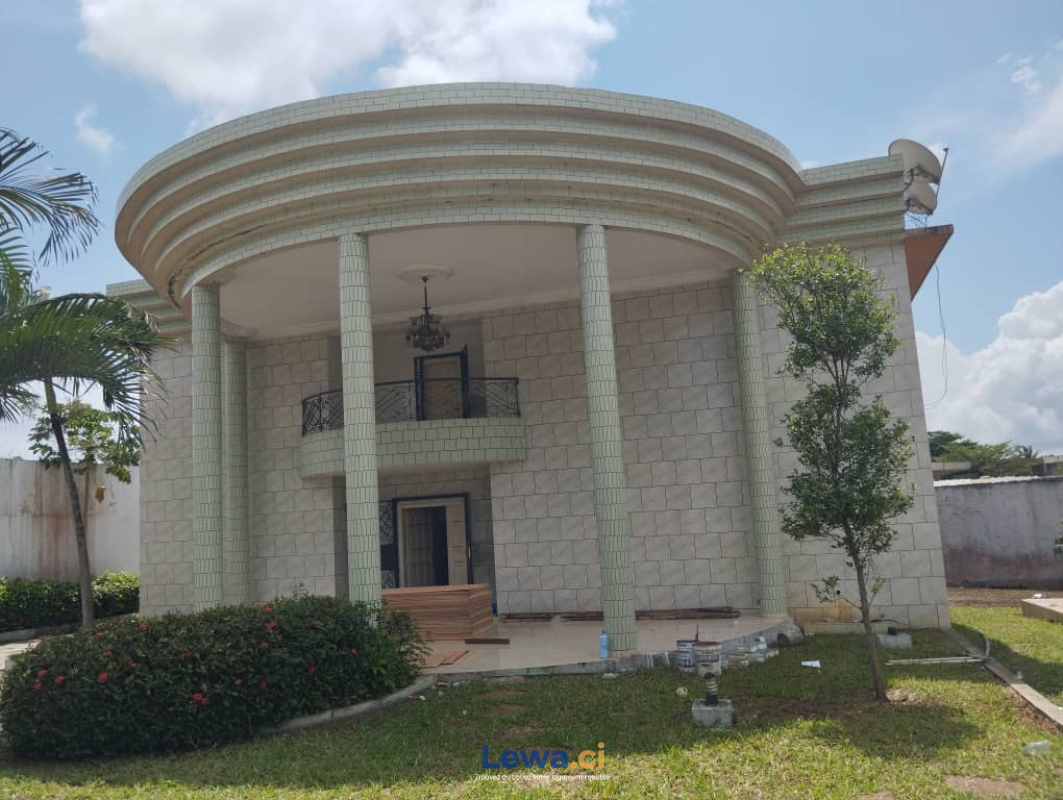 Image principale du bien : DUPLEX DE 7 PIÈCES