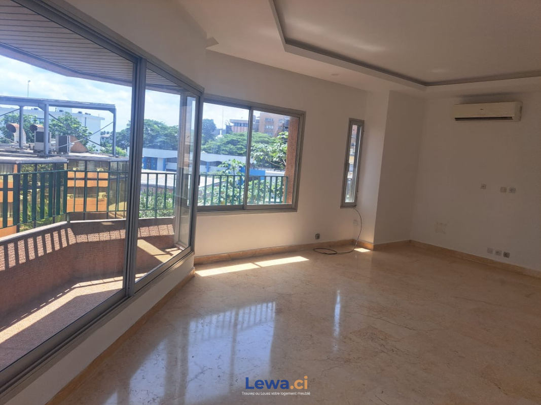 Image principale du bien : Location appartement