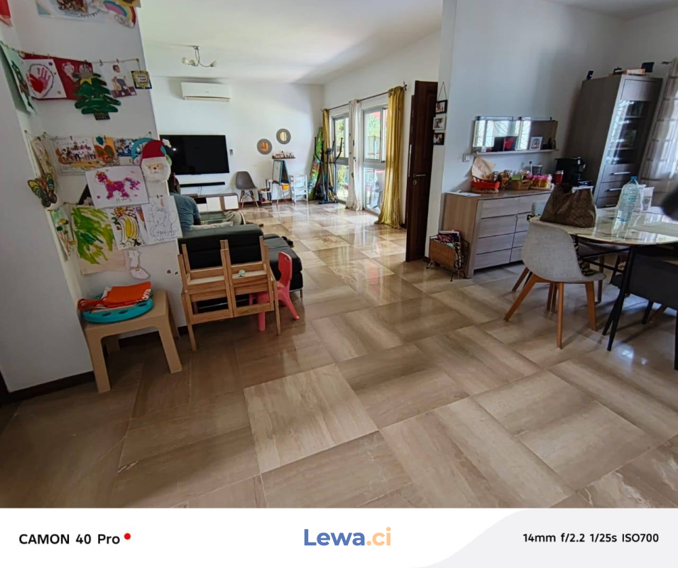 Image principale du bien : VILLA EN VENTE