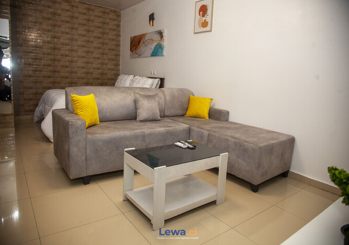 Image principale du bien : RESIDENCES MEUBLEES 30000/JOURS