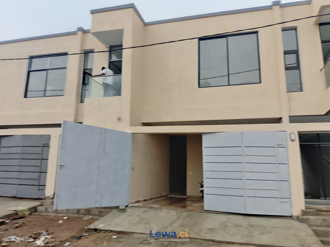 Image principale du bien : 6 six duplex haut standing