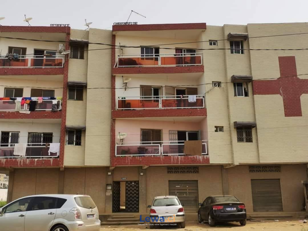 Image principale du bien : IMMEUBLE EN VENTE