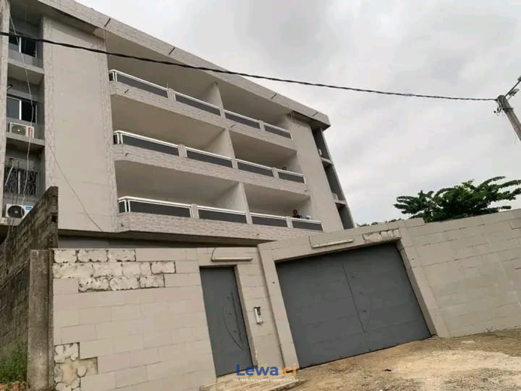 IMMEUBLE RIVERA ABATTA