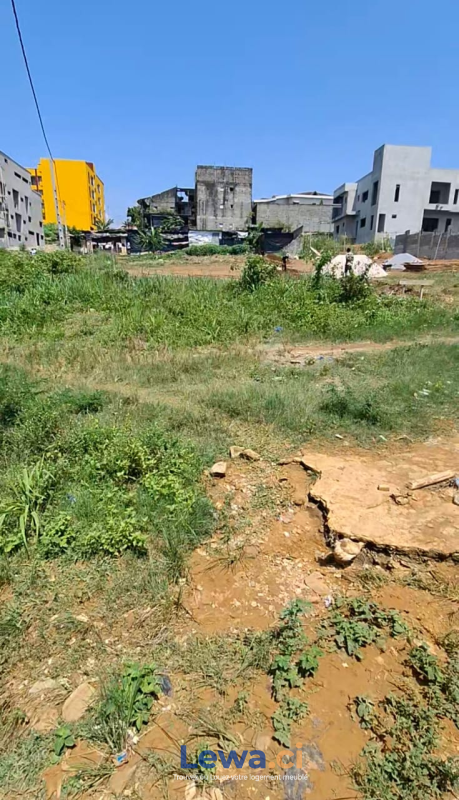 Image principale du bien : Terrain à vendre