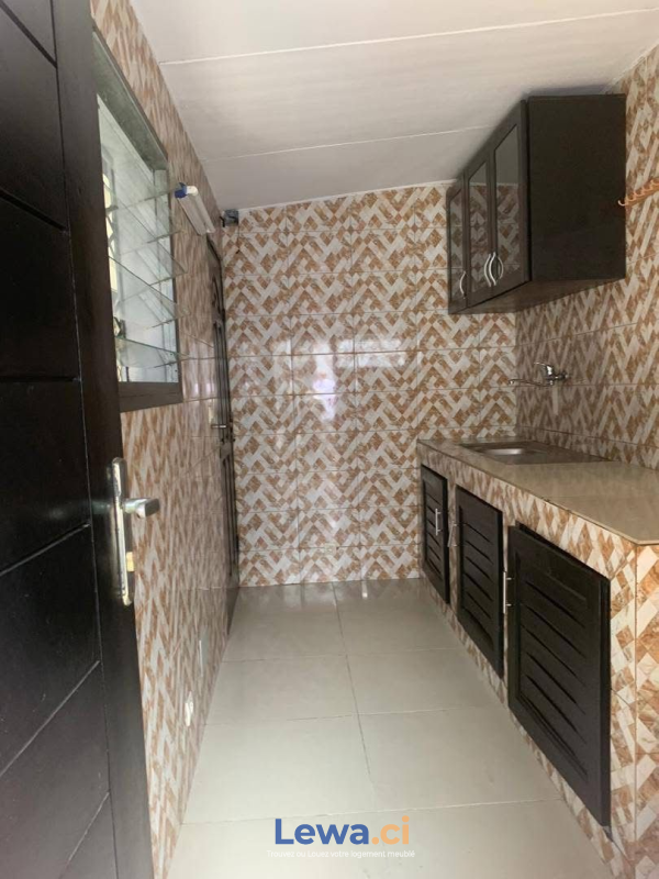 Image principale du bien : VILLA BASSE AVEC DEUX CHAMBRES INDEPENDANTES